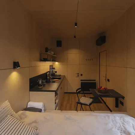 Swipe Scape بيت للعطل Hazlov